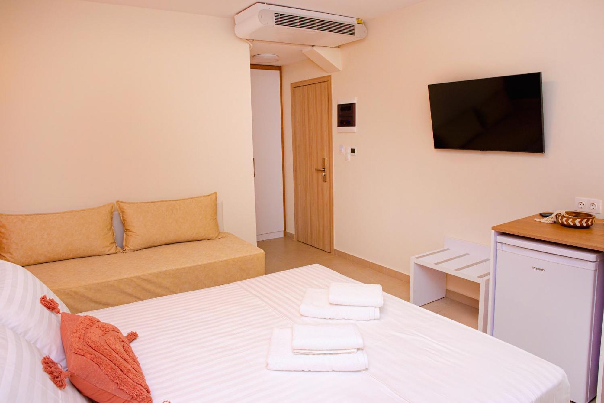 Hotel Ilion Paralía エクステリア 写真