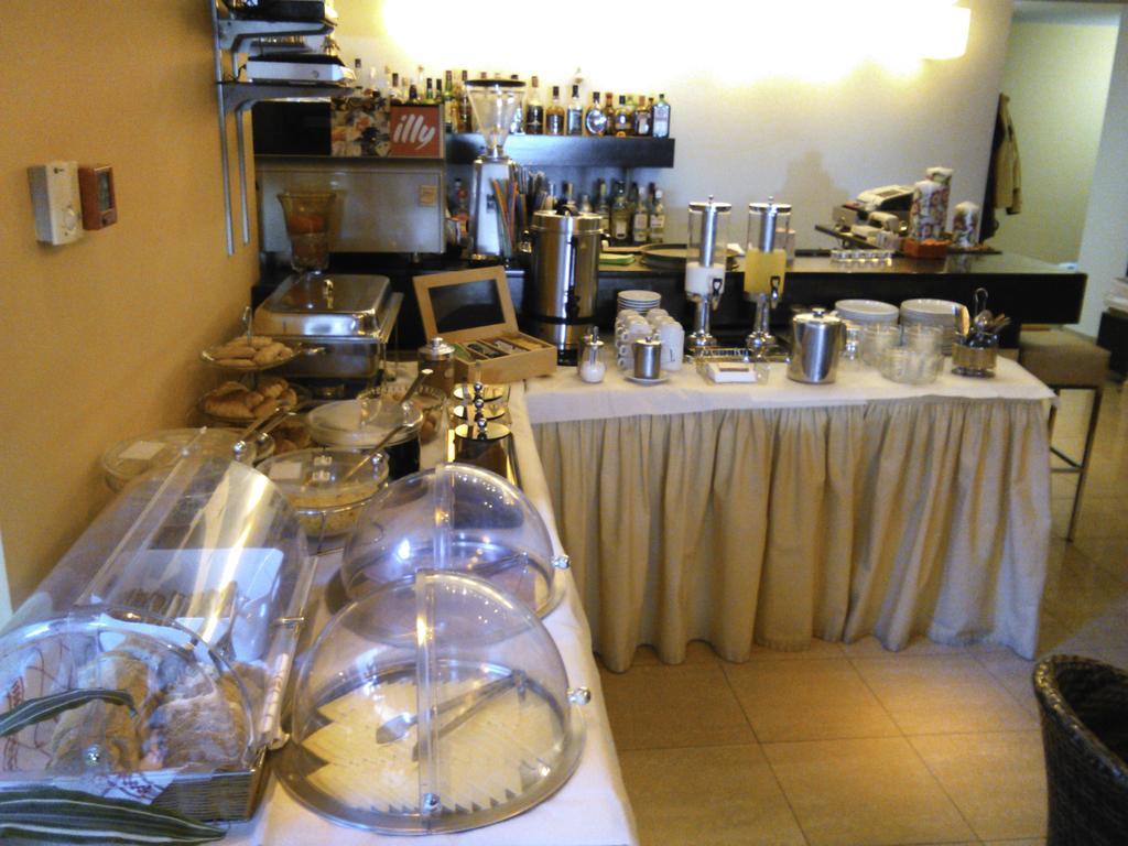 Hotel Ilion Paralía エクステリア 写真