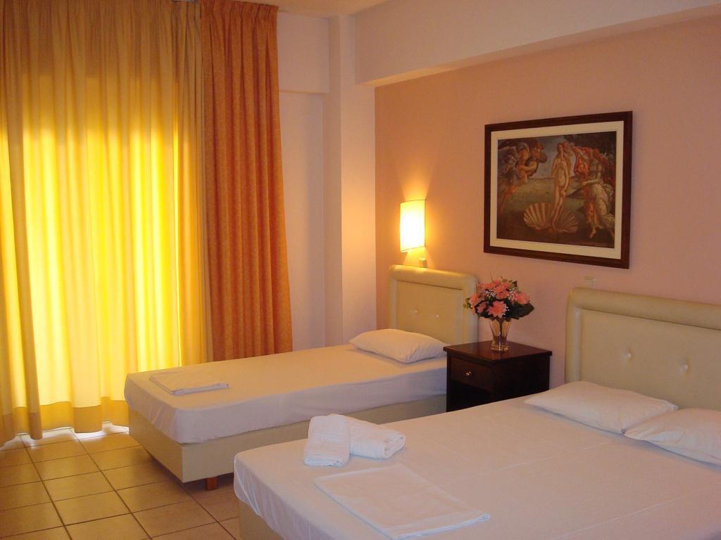 Hotel Ilion Paralía エクステリア 写真
