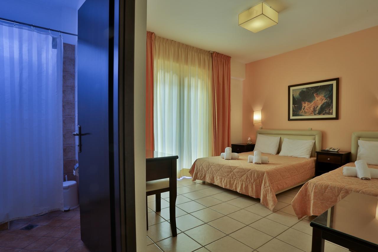 Hotel Ilion Paralía エクステリア 写真